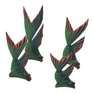 VTG Handcarved Hand Painted Colorful Wood Fish Figurines Green Set of 4
